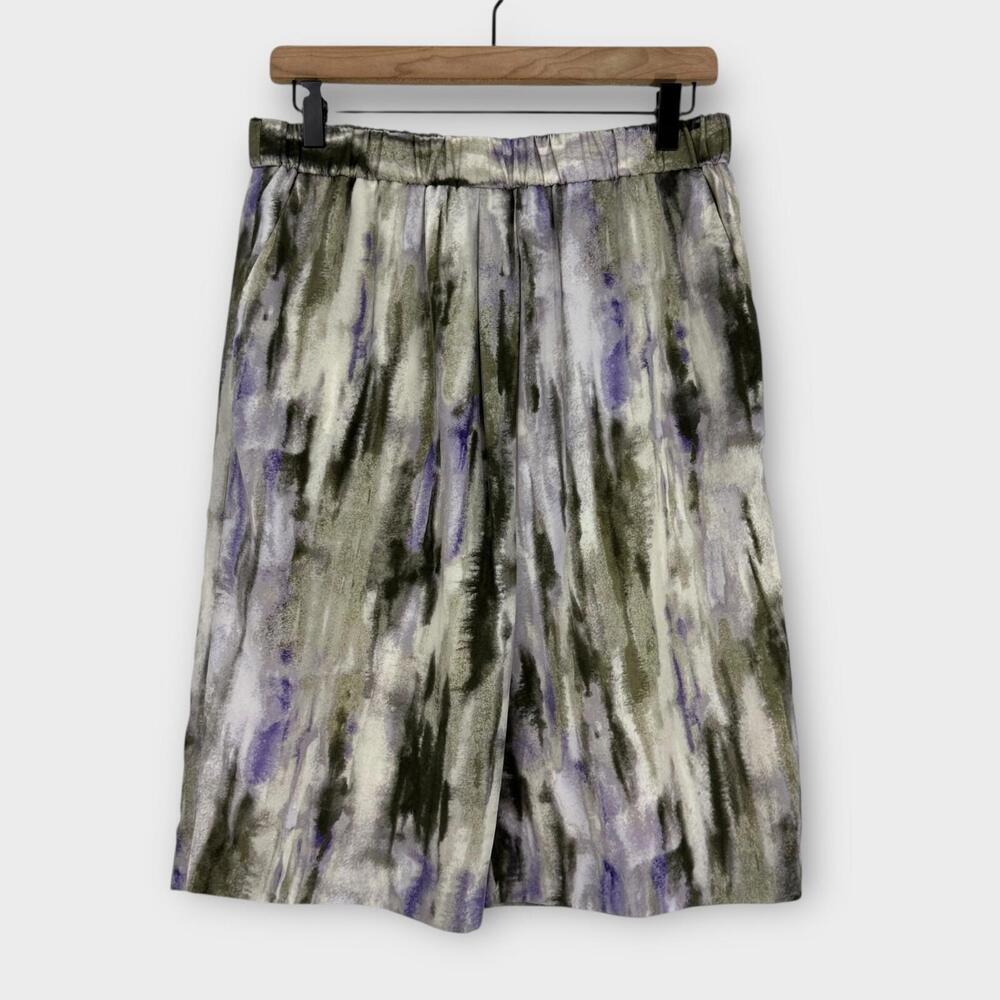Chico’s Size 1 Women’s Size Medium Watermark Lilac Gray Pull On Campanula Skirt